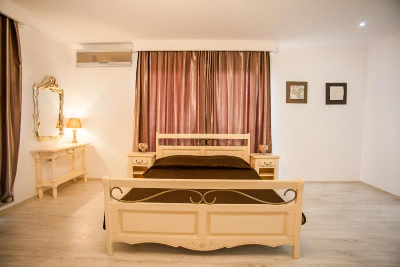 Marina Surf Hotel Năvodari Eksteriør billede